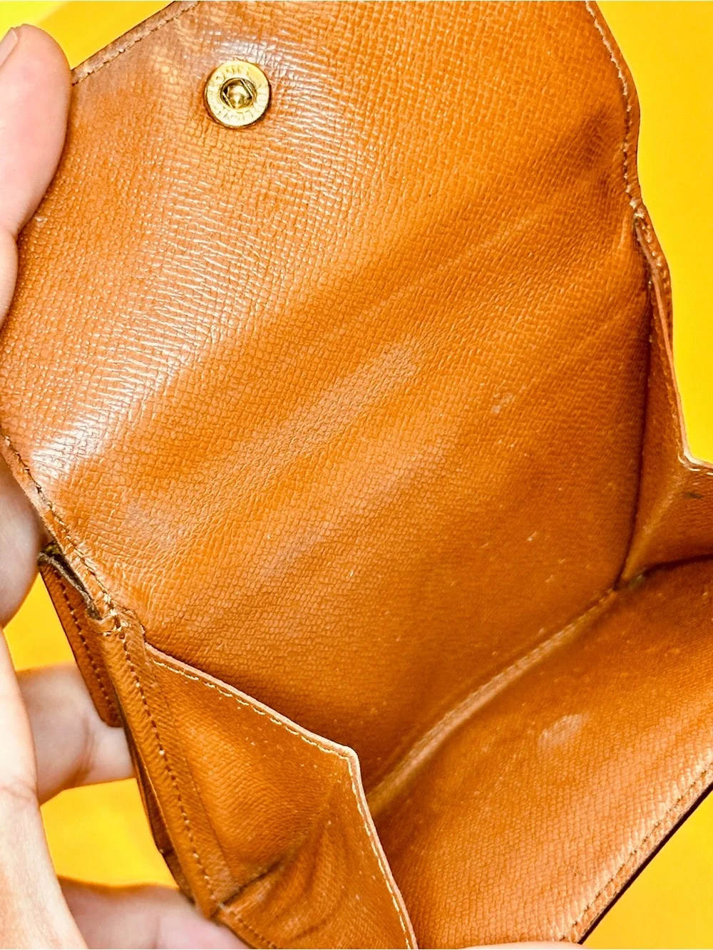 Louis Vuitton Monogram Compact Wallet - Brown & Gold 
Final price final sell - Picture 5 of 15